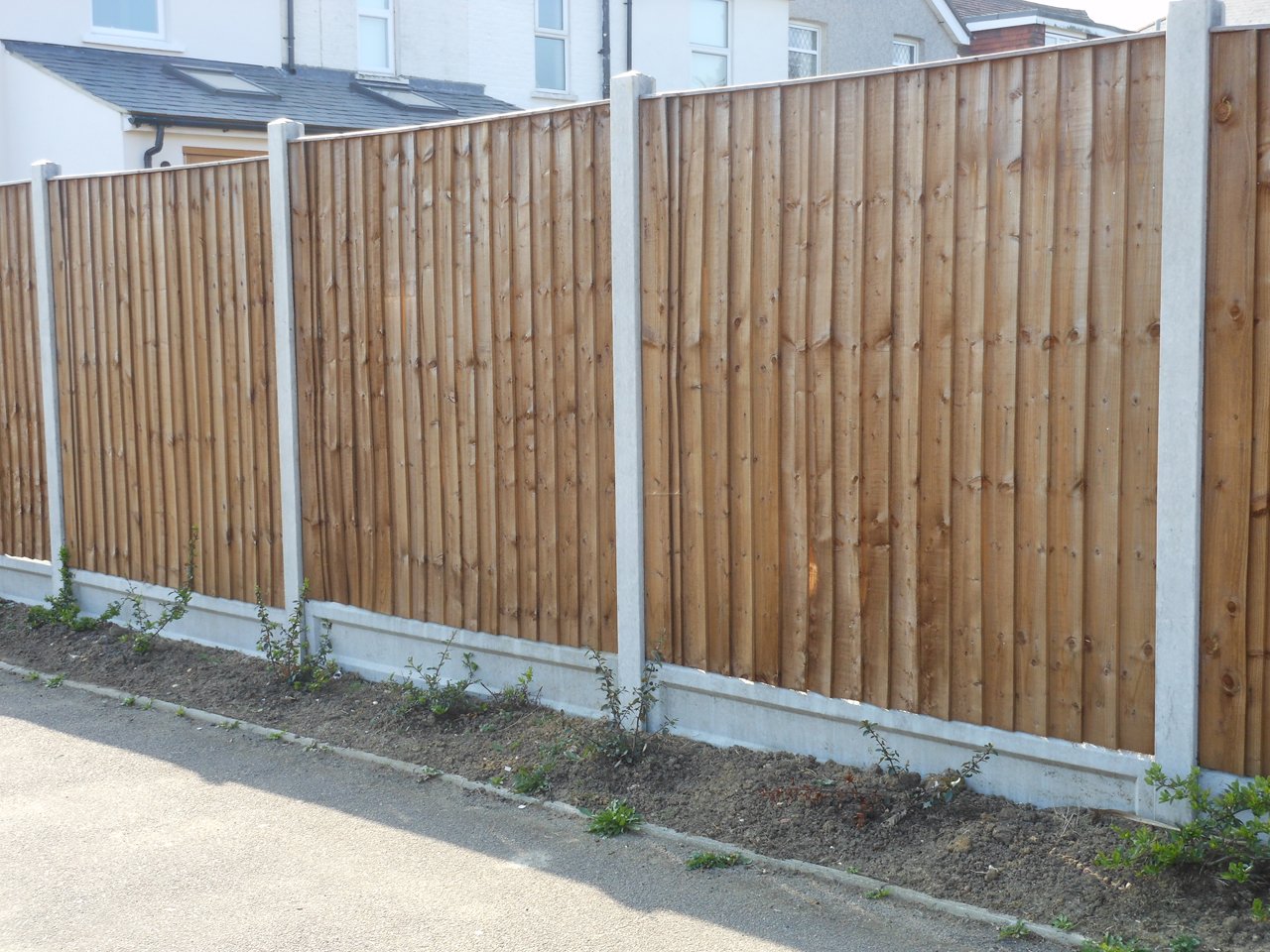 JT Contractors & Sons - Fencing & Gates Essex