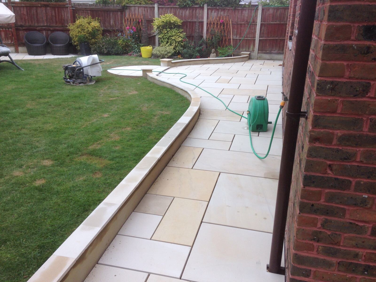 JT Contractors & Sons - Indian Sandstone Paving Essex
