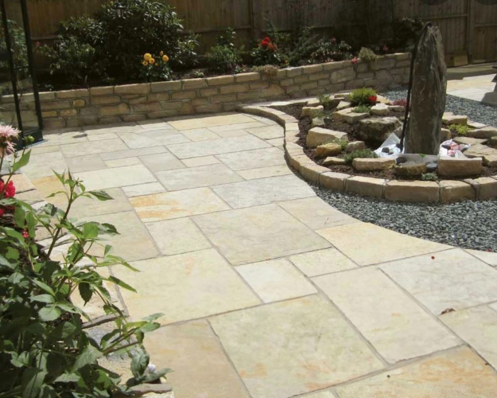 JT Contractors & Sons - Citrus Limestone Riven Edge