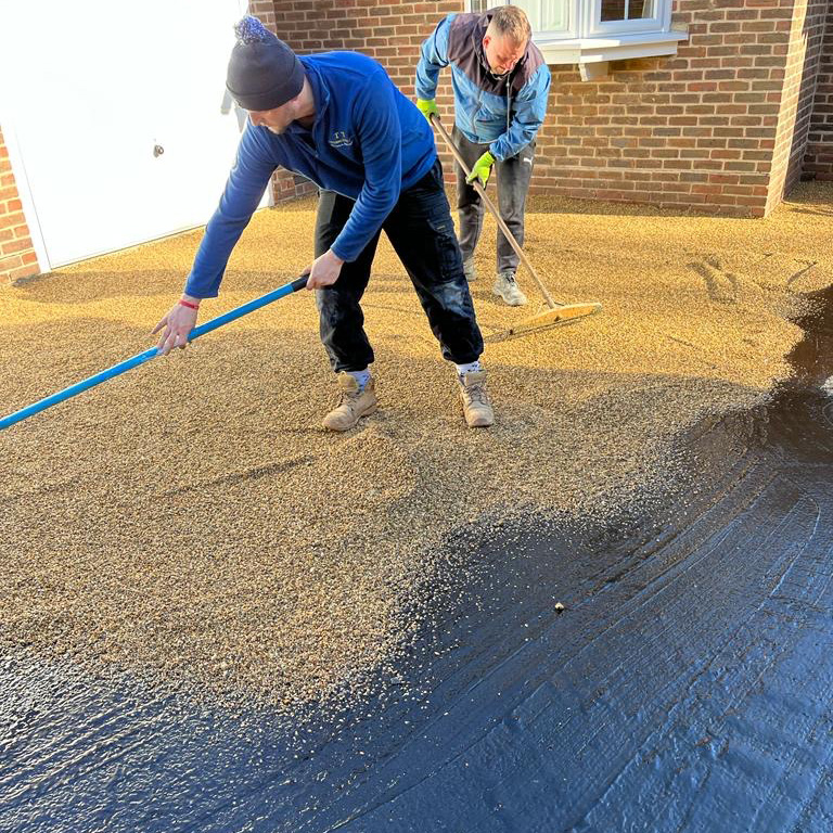JT Contractors & Sons - Tar & Chip Driveways Essex
